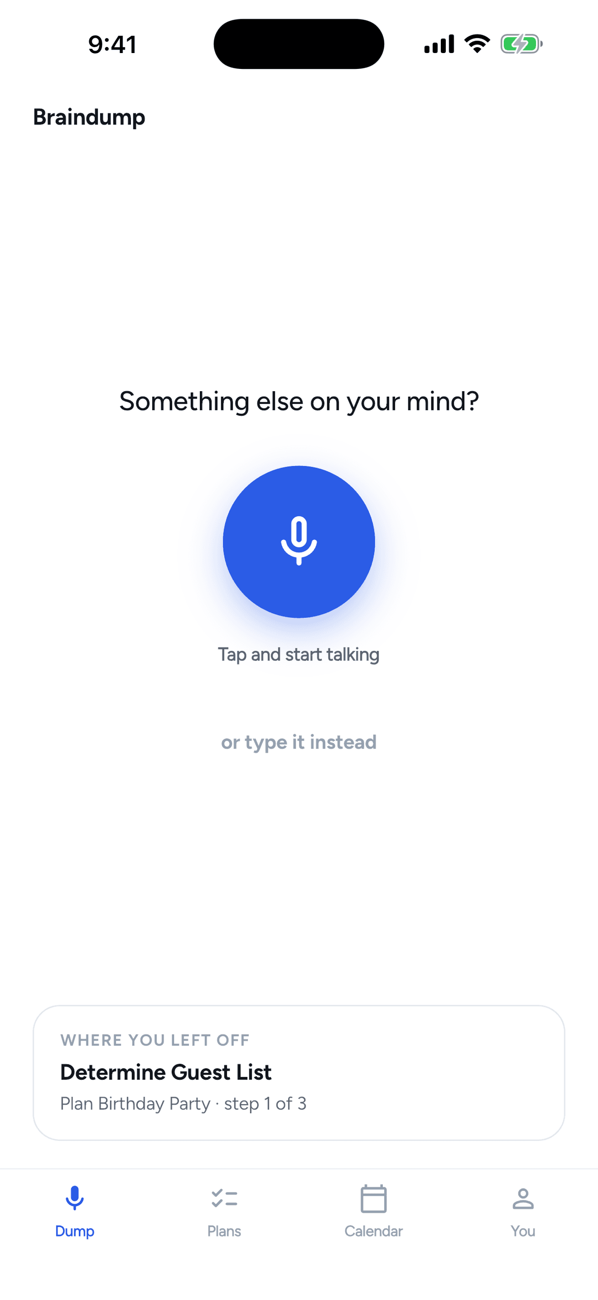 Braindump home screen with a large microphone button
